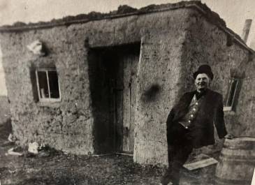 Adams County - Norman Bryson and His Sod Shack - Dakota Buttes Museum