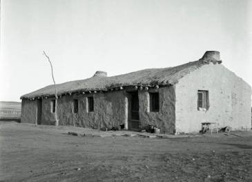 Dickinson - sod house