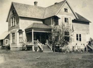 Taylor - “The Knudson Home,” Southwestern North Dakota Digital Archive At the Dickinson Museum Center https://dmc.omeka.net/items/show/17984.