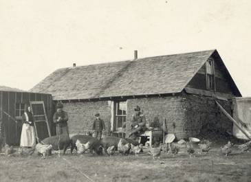 Werner 1910 - A - A Collection - W. E. Klingler's sod house 1 12 miles W of Werner